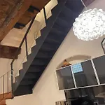 Loft Ponte Pietra بيت للعطل *