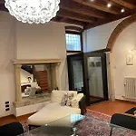 بيت للعطل Loft Ponte Pietra