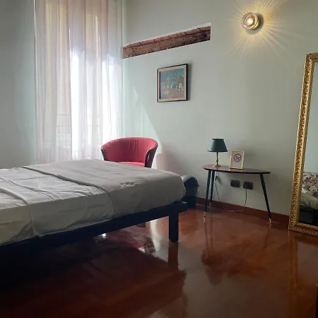 Loft Ponte Pietra Tatil Evi *